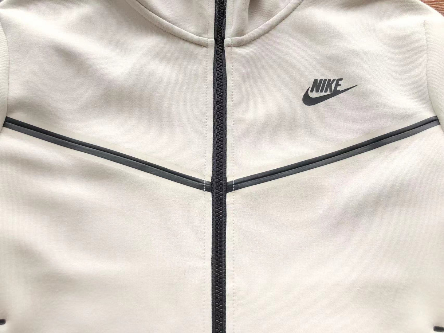 Tech Fleece White Tracksuit